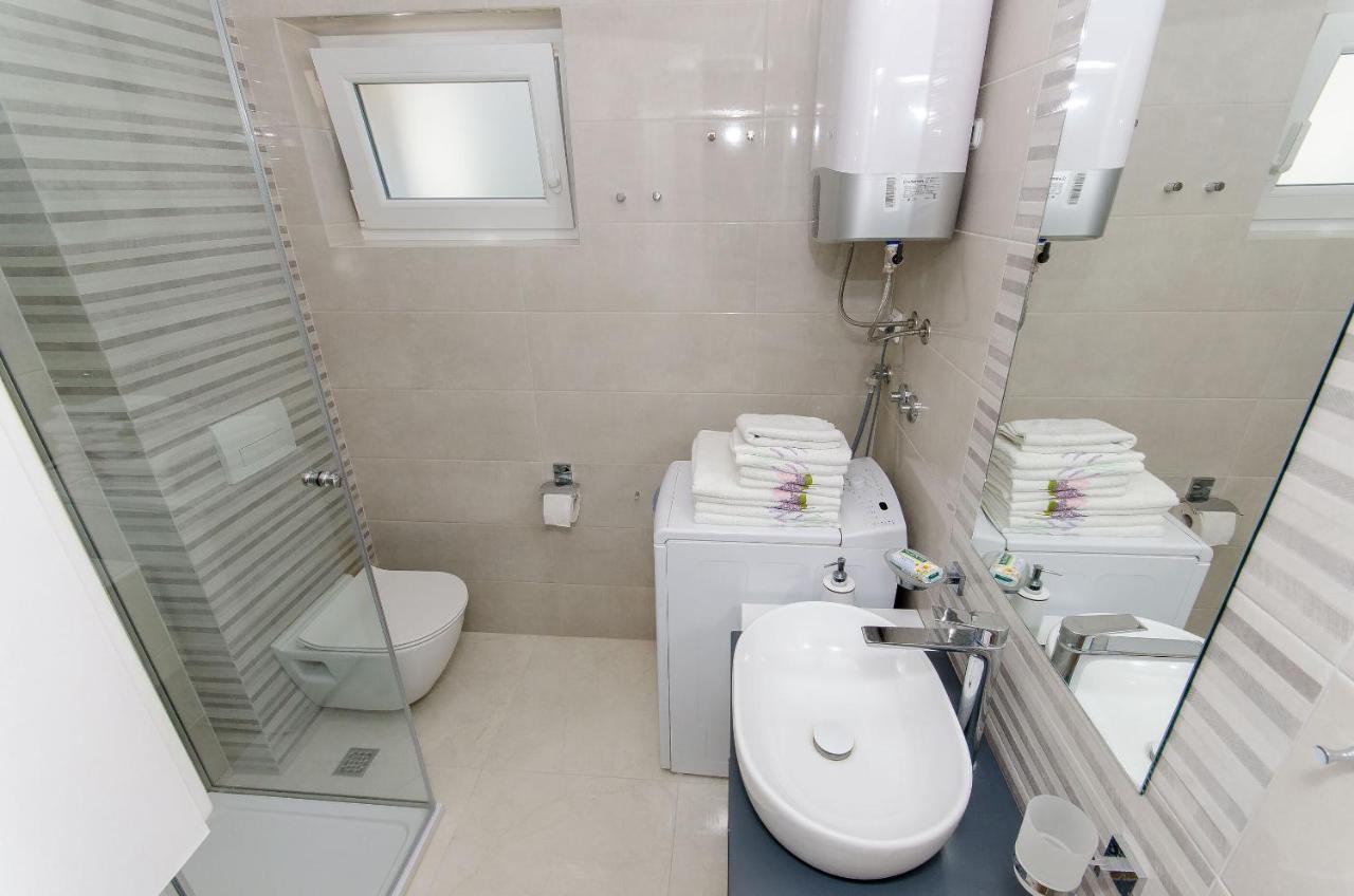 Apartment Sreta Omiš Zewnętrze zdjęcie